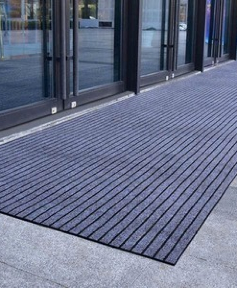 Thảm chùi chân siêu sạch DOORMAT cuộn